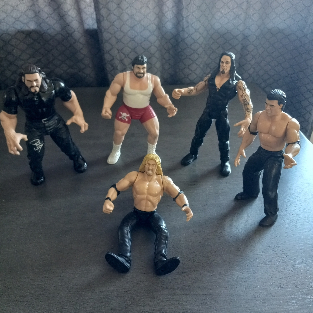 Vintage Jakks Pacific WWF Wrestling Action Figures 1998-1999 5 Total